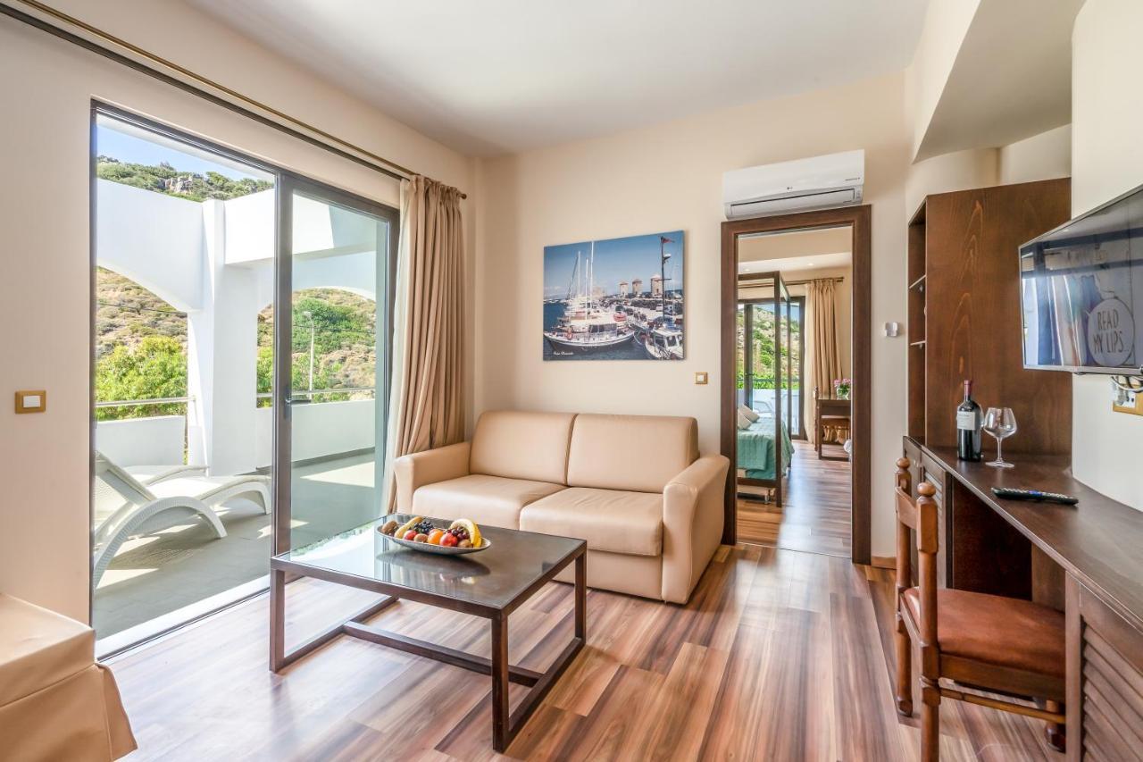 Ladiko Suites - פליראקי מראה חיצוני תמונה